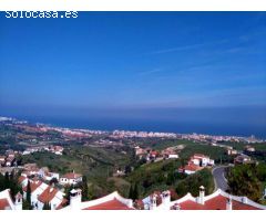 CASA MUY AMPLIA EN MANILVA CON VISTAS AL MAR...