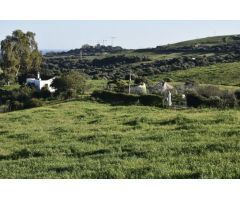 EN VENTA CASA CON TERRENO EN CASARES 