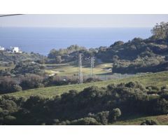 EN VENTA CASA CON TERRENO EN CASARES 