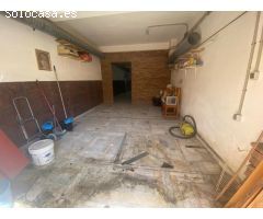 LOCAL COMERCIAL EN MIRAFLORES CON POSIBILIDAD DE CONVERTIR A VIVIENDA 