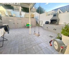 ESPECTACULAR CHALET PAREADO EN ESQUINA EN INTELHORCE, MÁLAGA 