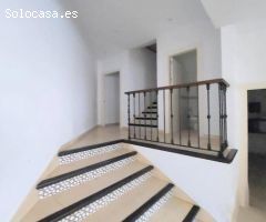 LOCAL EN ALQUILER IDEAL PARA SU NEGOCIO, ZONA DE MUCHO PASO