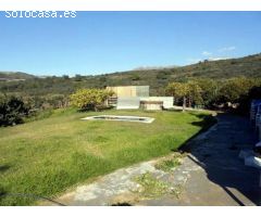 CASA Y FINCA EN UN ENTORNO PARADISIACO