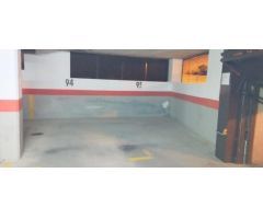 SE VENDEN DOS PLAZAS DE GARAJE EN SABINILLAS CENTRO 