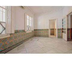 CASA DE 3 PLANTAS Y AZOTEA EN PLENO CENTRO DE SEVILLA