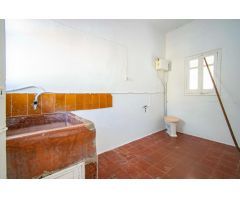CASA DE 3 PLANTAS Y AZOTEA EN PLENO CENTRO DE SEVILLA