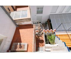 CASA DE 3 PLANTAS Y AZOTEA EN PLENO CENTRO DE SEVILLA