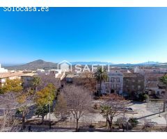 Edificio completo en venta en el centro de Jódar. Gran potencial y ubicación privilegiada. SIN COMIS