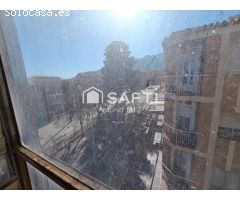 Edificio completo en venta en el centro de Jódar. Gran potencial y ubicación privilegiada. SIN COMIS