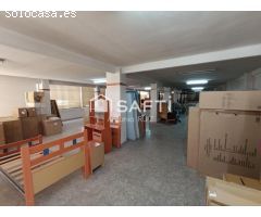 Edificio completo en venta en el centro de Jódar. Gran potencial y ubicación privilegiada. SIN COMIS