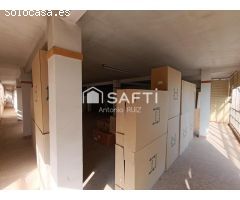 Edificio completo en venta en el centro de Jódar. Gran potencial y ubicación privilegiada. SIN COMIS