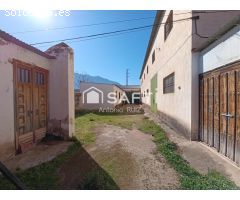 Parcela con naves en venta. Espacio industrial en zona Ermita Vieja de Jódar. SIN COMISIÓN DE COMPRA