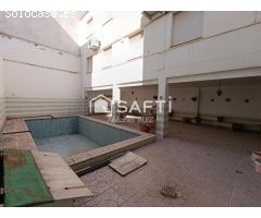 Casa de 4 Plantas con Gran Potencial en el Centro de Jódar. SIN COMISIÓN DE COMPRA.