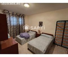Casa de 4 Plantas con Gran Potencial en el Centro de Jódar. SIN COMISIÓN DE COMPRA.