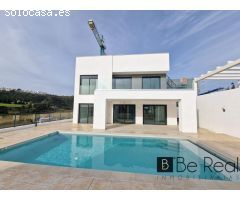 VILLAS MORA SUN & BEACH: EXLUSIVIDAD Y LUJO EN EL PARAÍSO DE MANILVA