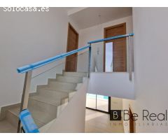 VILLAS MORA SUN & BEACH: EXLUSIVIDAD Y LUJO EN EL PARAÍSO DE MANILVA