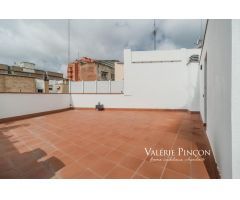 Magnifico Dúplex con gran terraza privada en la calle Josep Serrano. Finca del 2021.