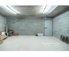Magnifico Dúplex con gran terraza privada en la calle Josep Serrano. Finca del 2021.