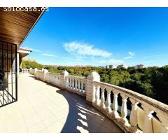 Chalet Independiente en Campoamor