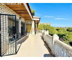 Chalet Independiente en Campoamor