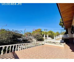 Chalet Independiente en Campoamor