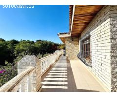 Chalet Independiente en Campoamor