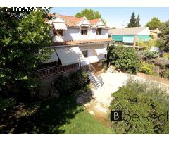 CHALET INDEPENDIENTE CON PISCINA EN CERRO ALARCÓN, VALDEMORILLO (MADRID).