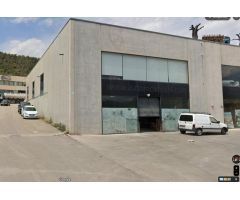 NAVE INDUSTRIAL DE ALQUILER EN ZONA PRIVILEGIADA DE LA C-55 EN CASTELLGALÍ A PIE DE CARRETERA