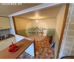 Venta de casa en Poio, de 123m2 con 2 dormitorios y 2 baños