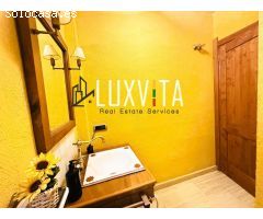 Exclusiva villa de lujo en El Madroñal – Tu oasis privado en Tenerife Sur con piscina y vistas de en
