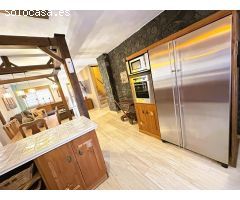 Exclusiva villa de lujo en El Madroñal – Tu oasis privado en Tenerife Sur con piscina y vistas de en