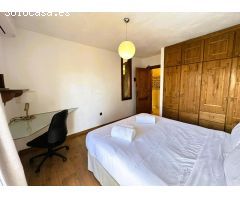 Exclusiva villa de lujo en El Madroñal – Tu oasis privado en Tenerife Sur con piscina y vistas de en