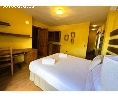 Exclusiva villa de lujo en El Madroñal – Tu oasis privado en Tenerife Sur con piscina y vistas de en
