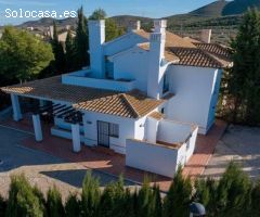 Villa Mediterranea en Fuente Alamo (Murcia)