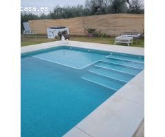 Gran parcela en Aznalcazar con nave y piscina!!!
