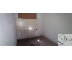 Chalet adosado con 4 dormitorios y patio en Chozas de Canales