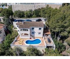 Villa perfecta con espectaculares vista al mar