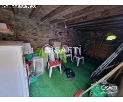 Casa en Vilajuïga con jardín y garaje doble