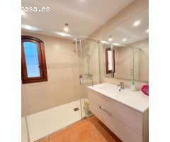 PRECIOSO CHALET ADOSADO CON PISCINA