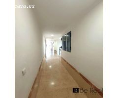 APARTAMENTO CON LICENCIA TURISTICA EN URBANIZACIÓN PRIVADA  EN BENALMÁDENA  (MALAGA).