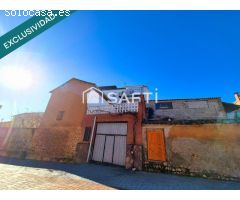 Piso en Almanza de tres habitaciones  con tres balcones