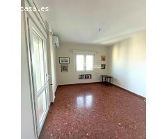 Piso de doscientos sesenta metros cuadrados en Bahía Blanca - Cádiz