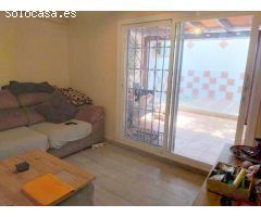 SE VENDE PRECIOSO ADOSADA EN UNA URBANIZACIÓN MUY SOLICITADA. ESTEPONA 