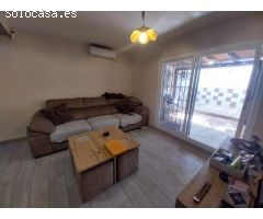 SE VENDE PRECIOSO ADOSADA EN UNA URBANIZACIÓN MUY SOLICITADA. ESTEPONA 