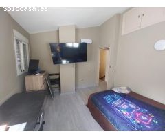 SE VENDE PRECIOSO ADOSADA EN UNA URBANIZACIÓN MUY SOLICITADA. ESTEPONA 