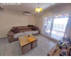 SE VENDE PRECIOSO ADOSADA EN UNA URBANIZACIÓN MUY SOLICITADA. ESTEPONA 
