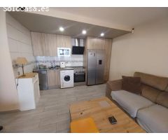 SE VENDE PRECIOSO ADOSADA EN UNA URBANIZACIÓN MUY SOLICITADA. ESTEPONA 