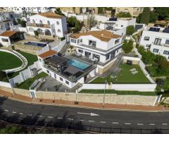 Casa-Chalet en Venta en Benalmadena Málaga
