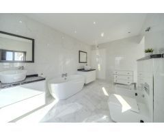 Casa-Chalet en Venta en Benalmadena Málaga