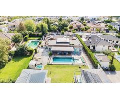 CHALET EN FUENTEQUINTILLO CON PISCINA Y VUT